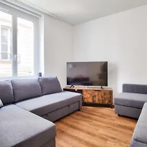 1 Bedroom Quartier Latin Royer Collard París